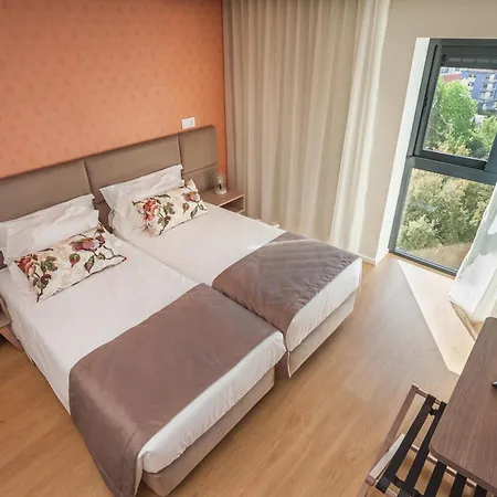 Essence Marianos Fátima