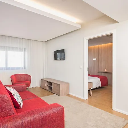 Essence Marianos 4* فاطمة