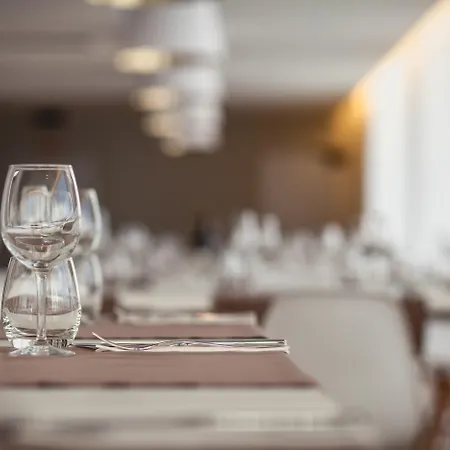 Hotel Essence Marianos