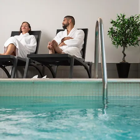 Hotel Essence Marianos