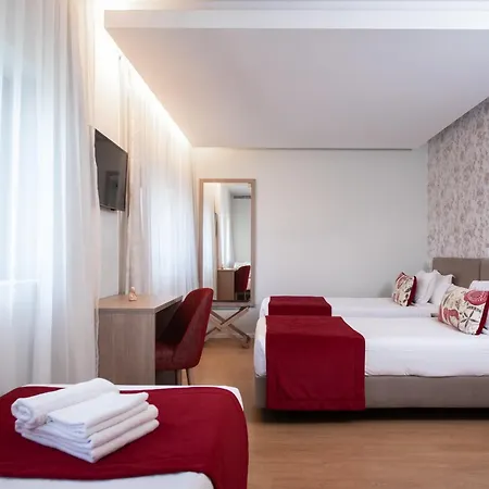 فندق Essence Marianos 4*