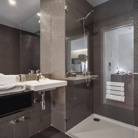 Essence Marianos Szálloda 4*