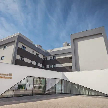 Hotel Essence Marianos