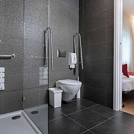 Essence Marianos Szálloda