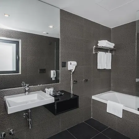 Hotel Essence Marianos 4*