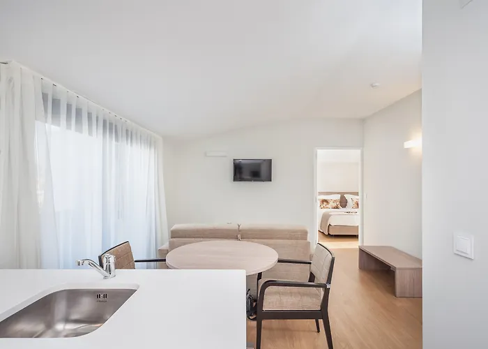 Essence Marianos Hotel 4*