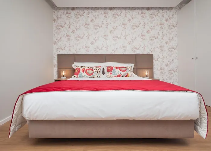 Essence Marianos Hotel