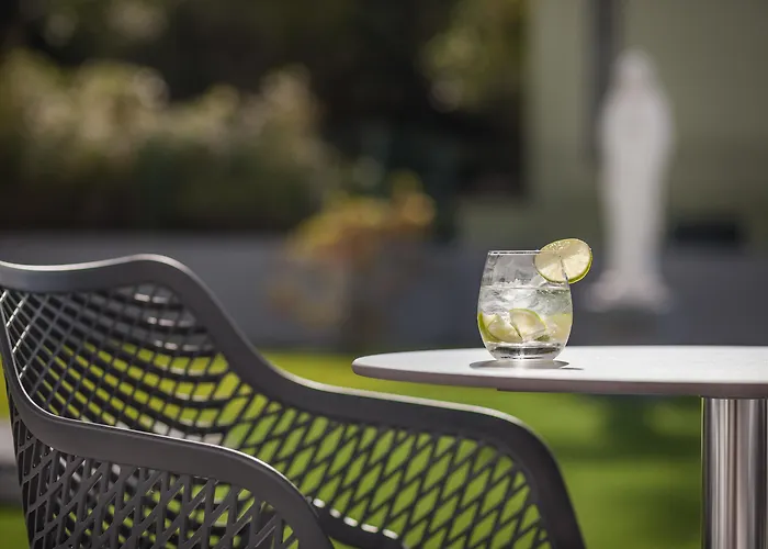 Essence Marianos 4* Fátima