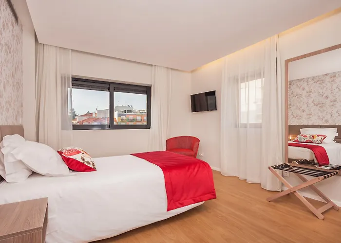 Essence Marianos Hotel