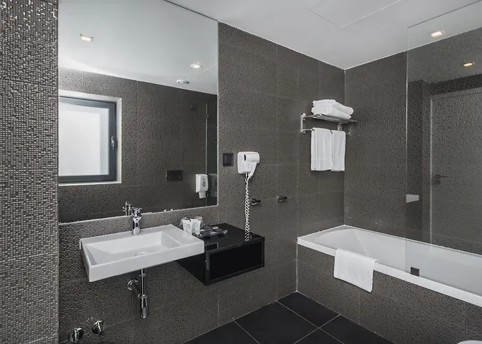 Hotel Essence Marianos 4*