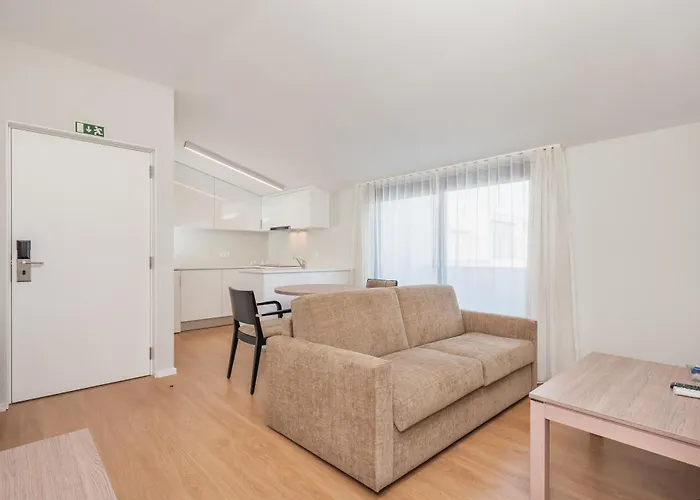 Essence Marianos Fátima